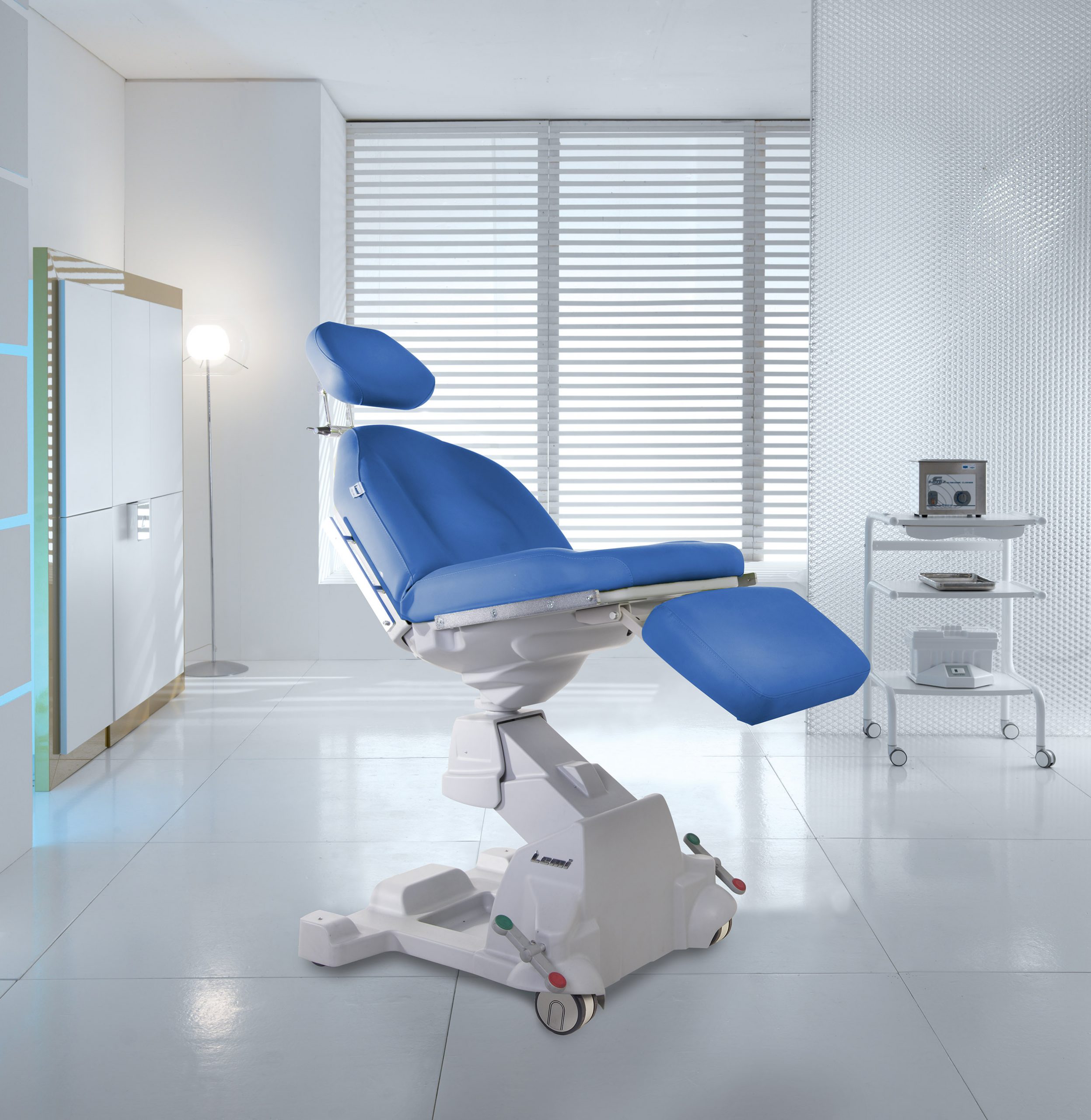 Scaun ORL, stomatologie, oftalmologie, Lemi Dentamed Move