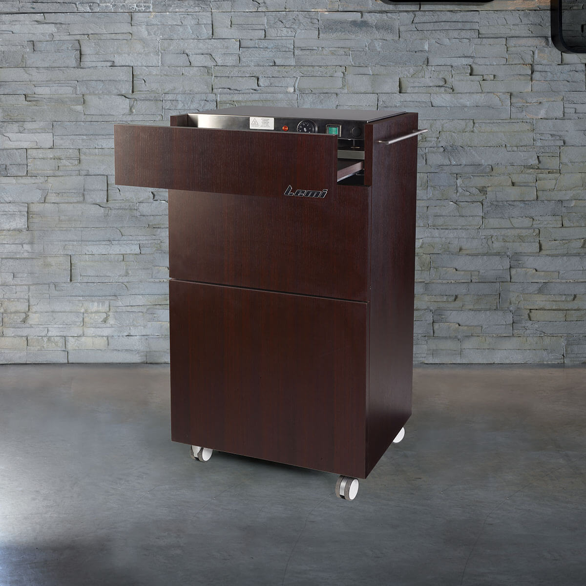 Mobilier spa multifuncțional cu încălzire și refrigerare, Lemi T-Vale S
